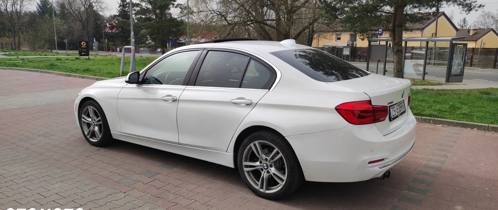 BMW Seria 3 cena 72400 przebieg: 111800, rok produkcji 2016 z Szczecin małe 379